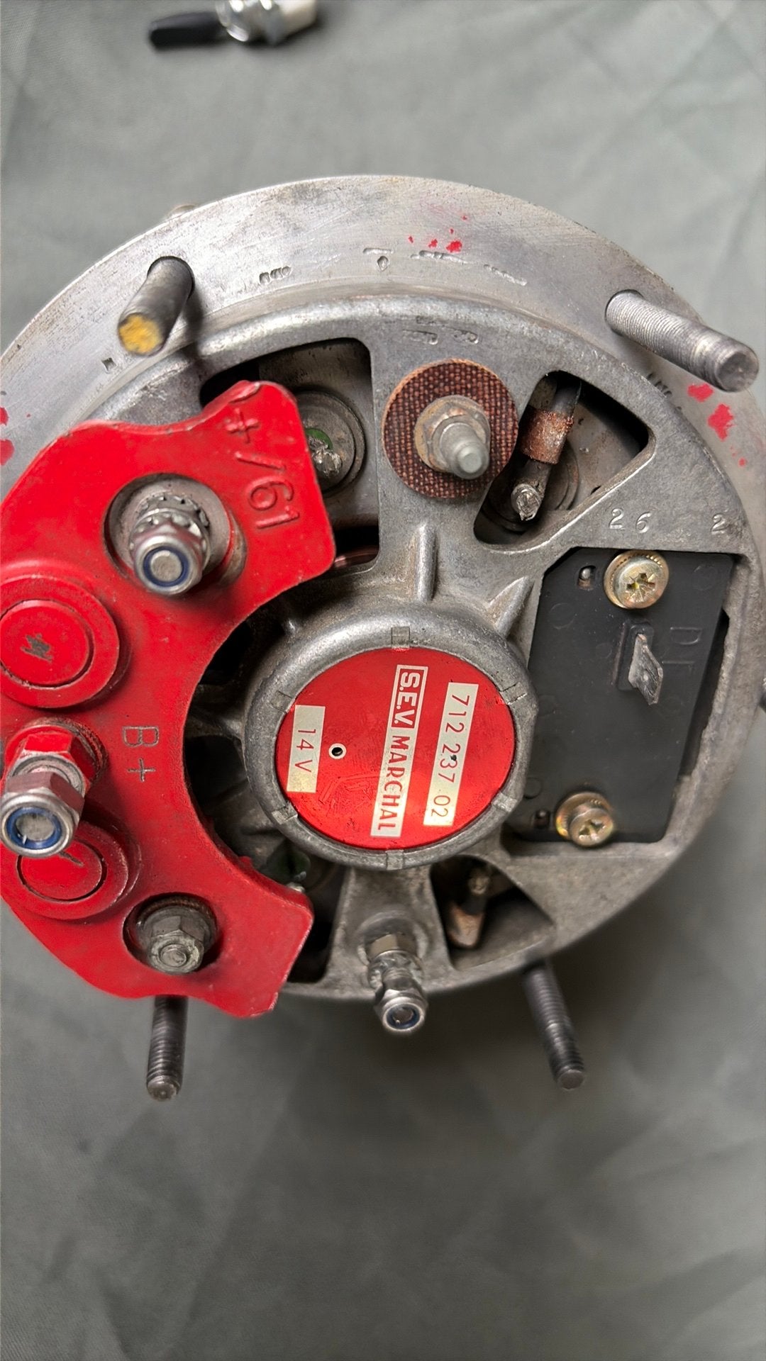 Dynamo/ alternator sev 71223702 / porsche 911, Ophalen