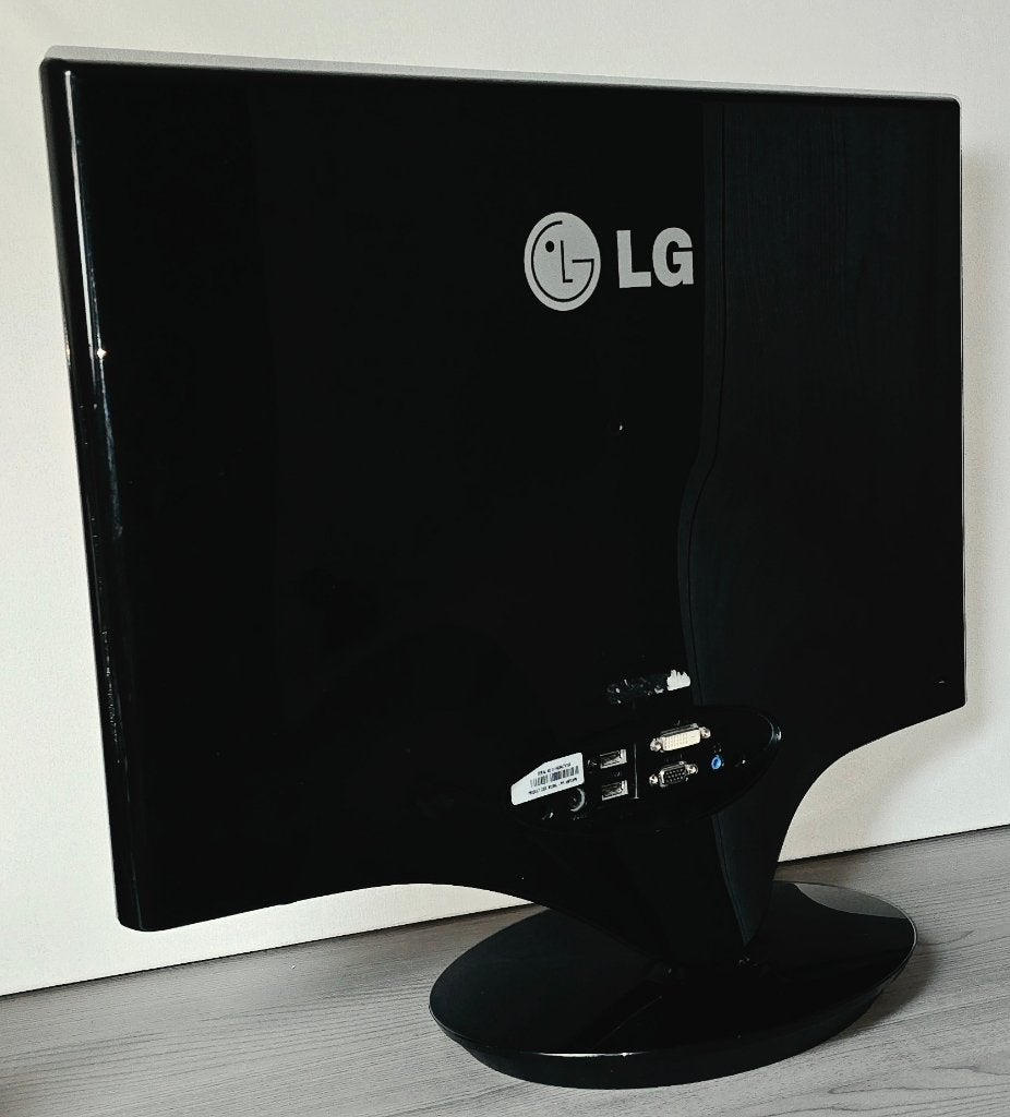 LG Monitor Flatron 22" Full HD LED, Computers en Software, Ophalen, 1 tot 2 ms, LG, LED