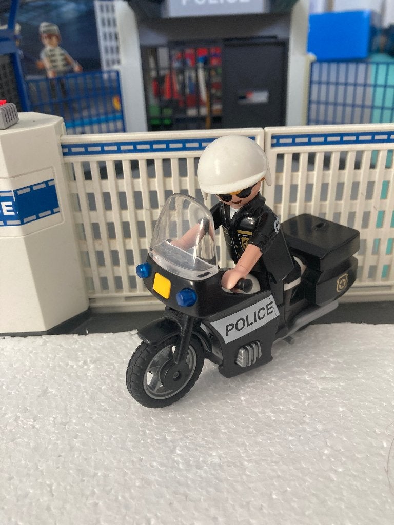 Playmobil Motard Police, Enlèvement ou Envoi, Comme neuf, City action, Figurines