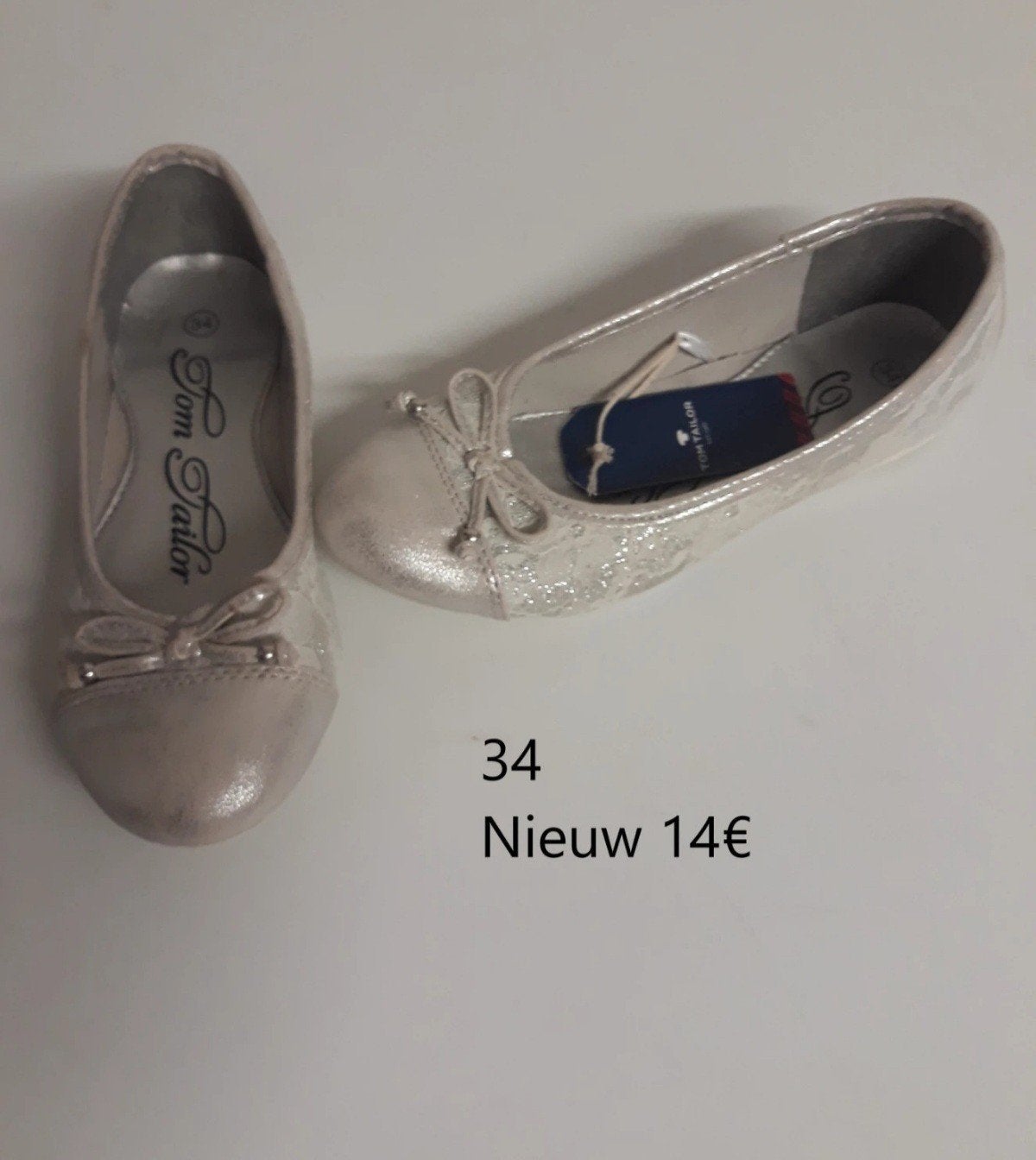 Meisjes schoenen, Ophalen