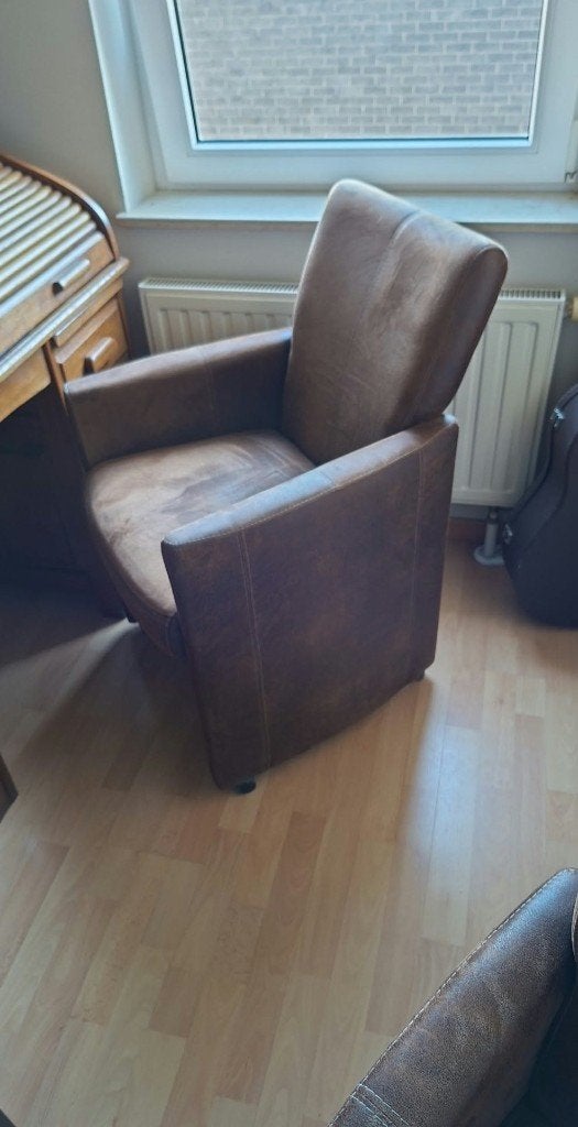 2 stoelen, skai, met wieltjes, Ophalen, Overige materialen, Twee, Bruin