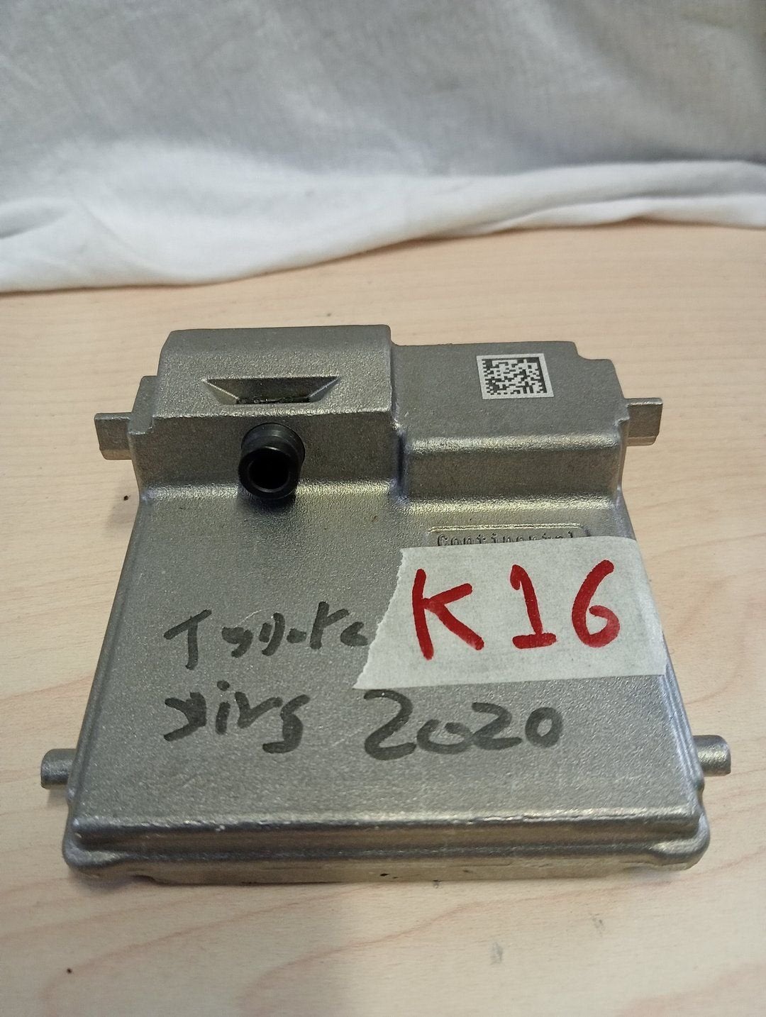 TOYOTA YARIS module 8646C0D010 8646C0D010 10R058405, -, Toyota, Utilisé, -