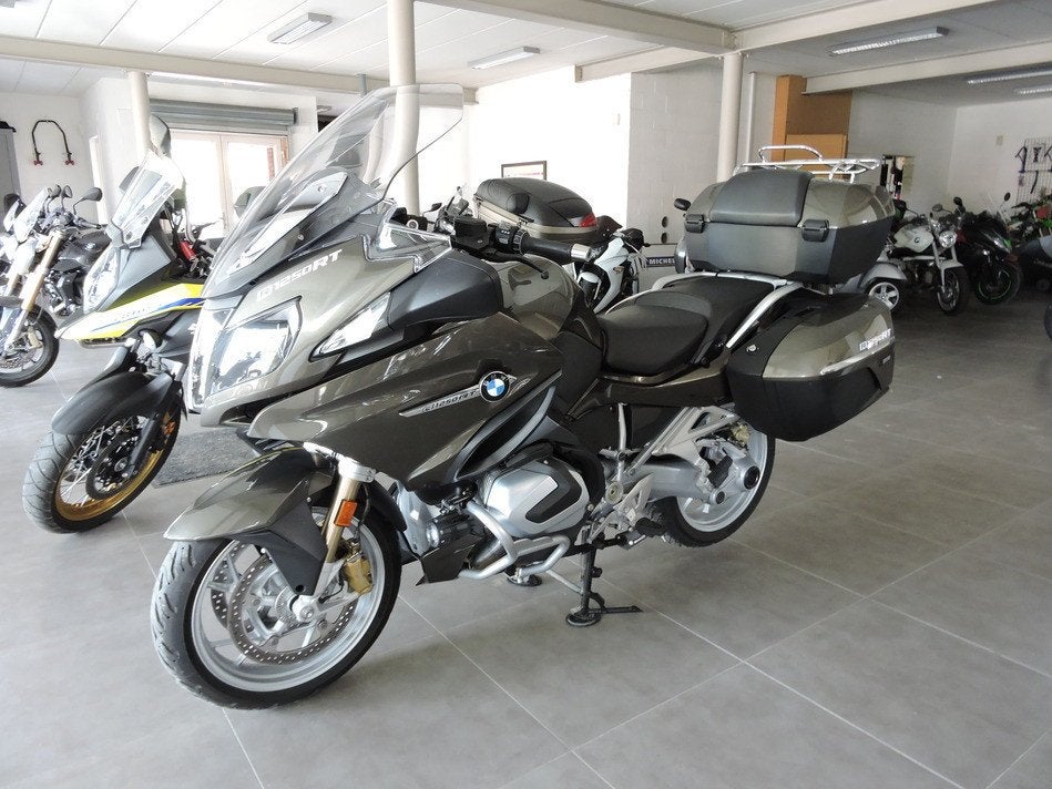 BMW R 1250 RT, Handvatverwarming, 2 cilinders, Nieuw, Motorrijbewijs A