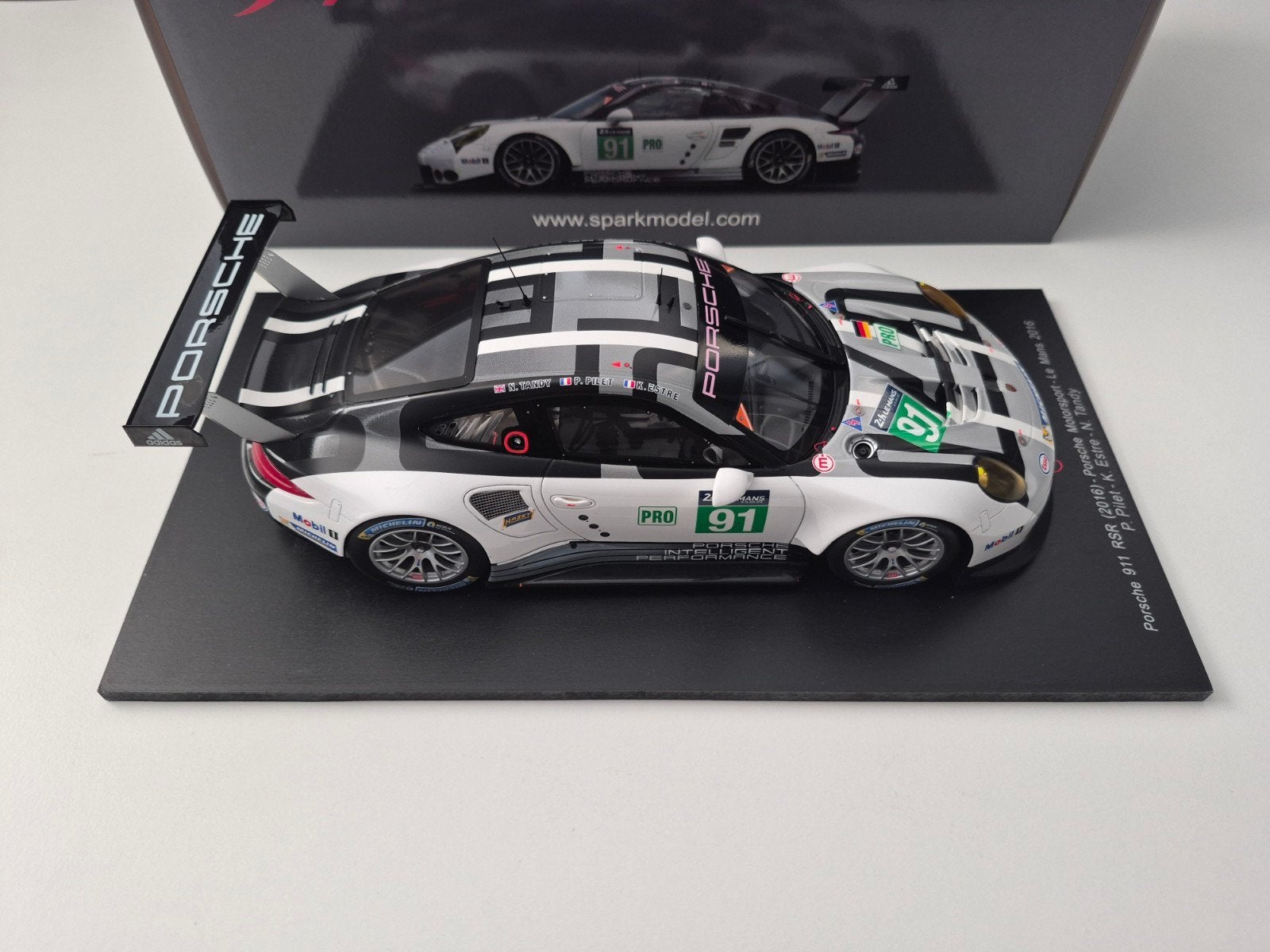 Porsche 911 RSR Spark 1/18 (18S274), Enlèvement ou Envoi, Neuf, Voiture, Autres marques