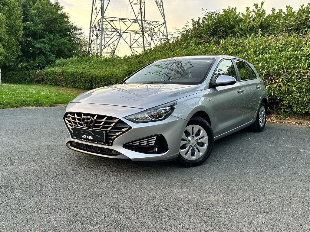 Hyundai i30 1.5 Essence 2021 Euro 6a Airco  83.000km LED, Autos, Argent ou Gris, Achat, Euro 6, Entreprise