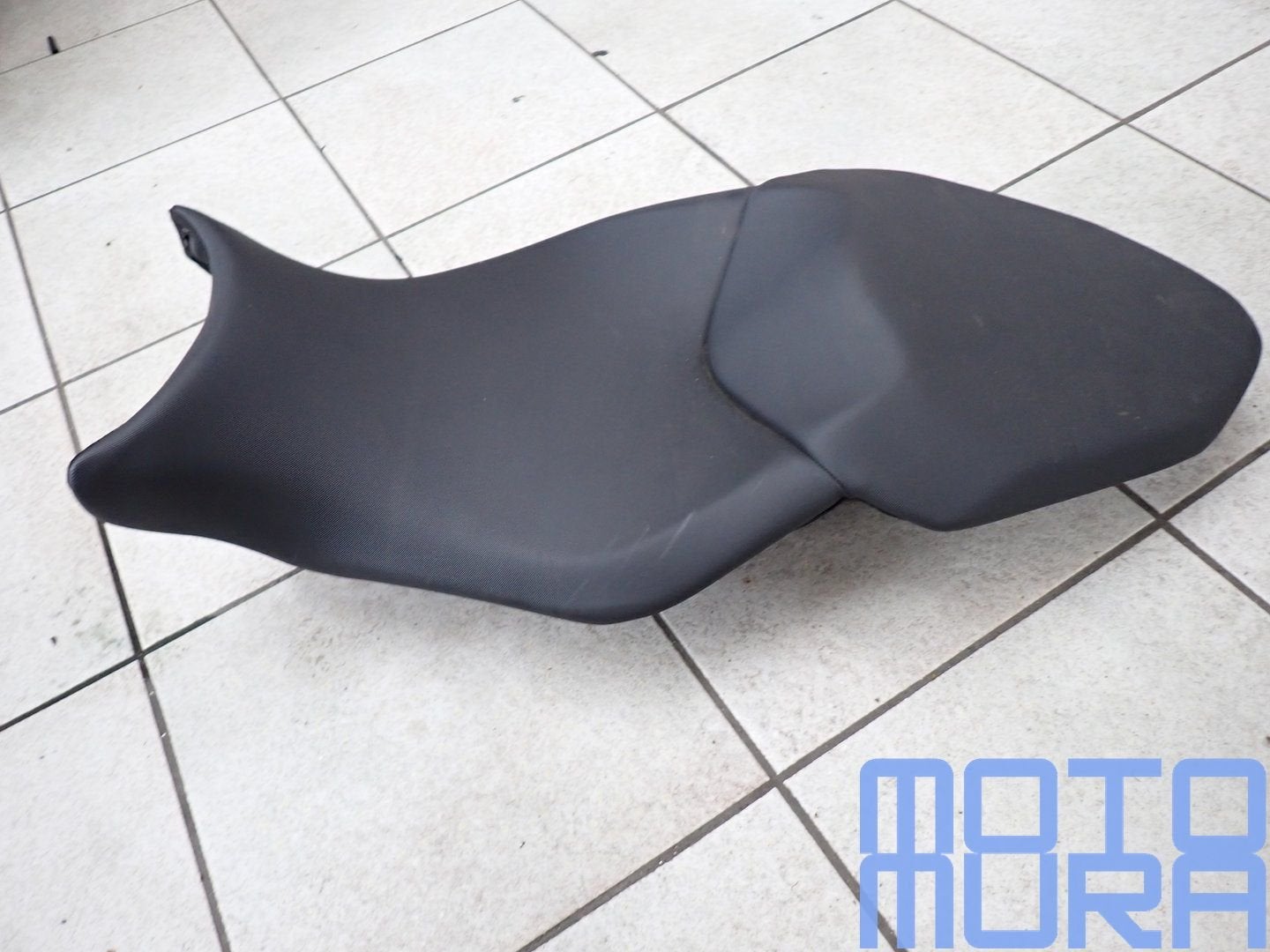 Zadel voor de BMW S1000XR 2015 - 2019 K49 S 1000 XR seat bud, -, Utilisé, -, -