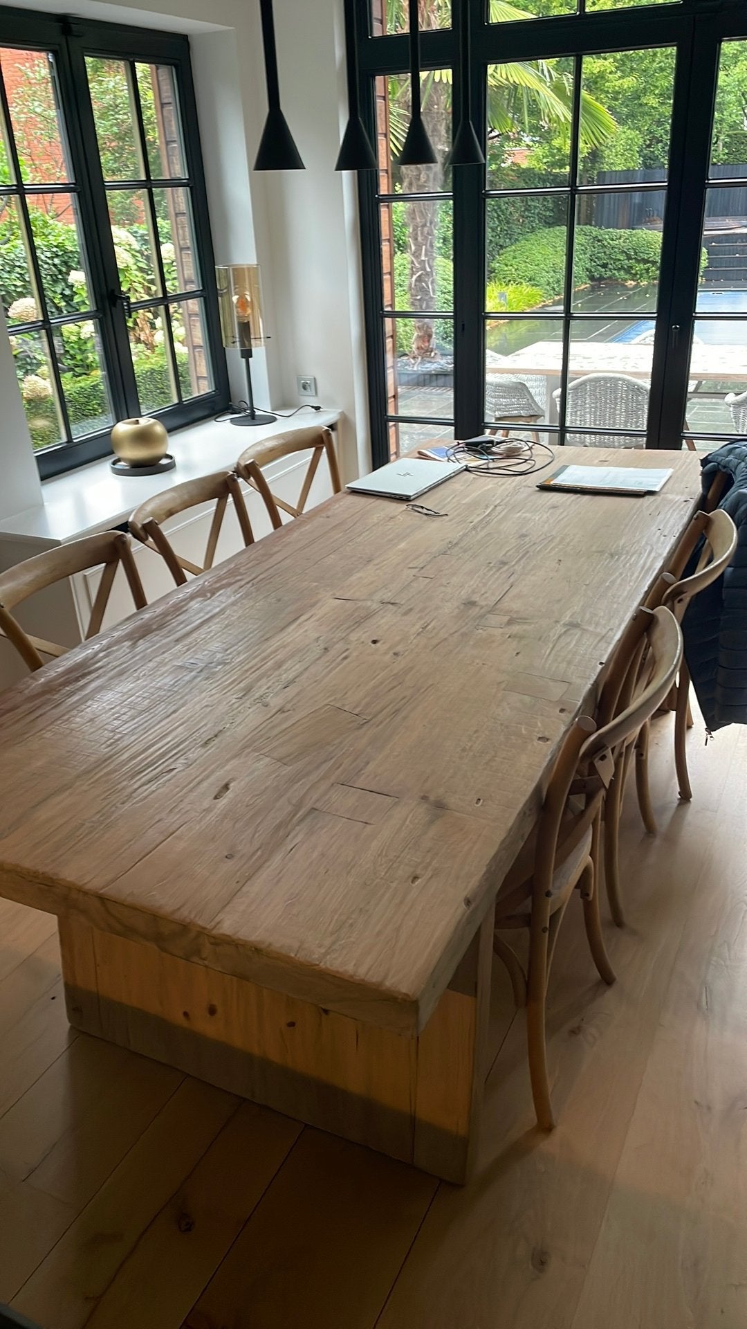 Houten tafel met 6 stoelen, Ophalen, Zo goed als nieuw