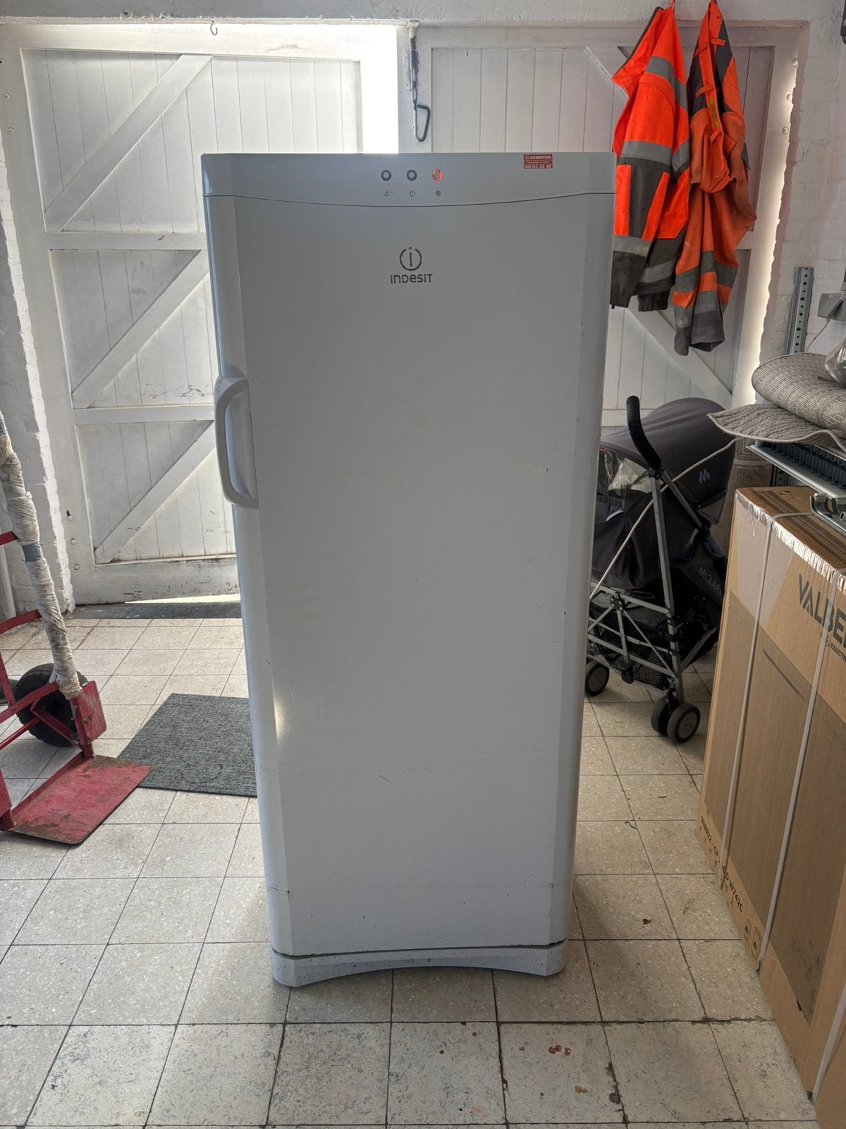 Indesit vriezer werkt perfect, Enlèvement, Comme neuf