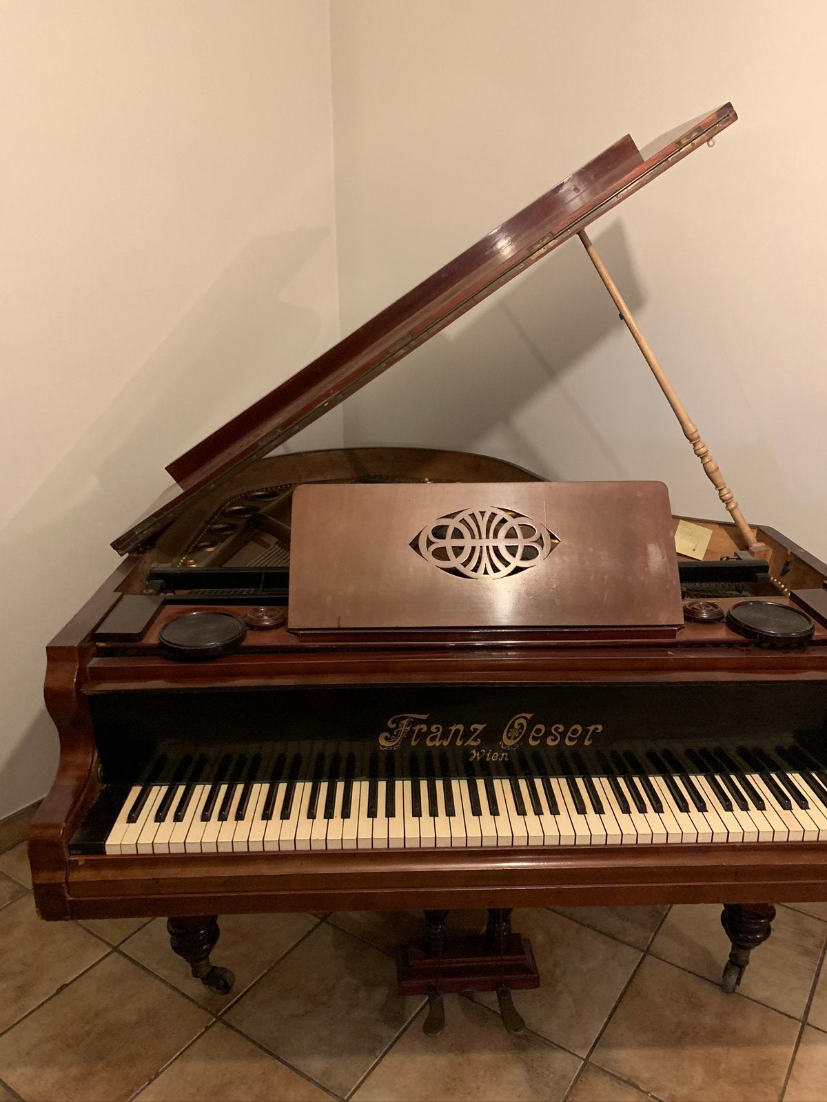 Oude vleugelpiano, Musique & Instruments, Pianos, Enlèvement, Utilisé, Brun, À queue