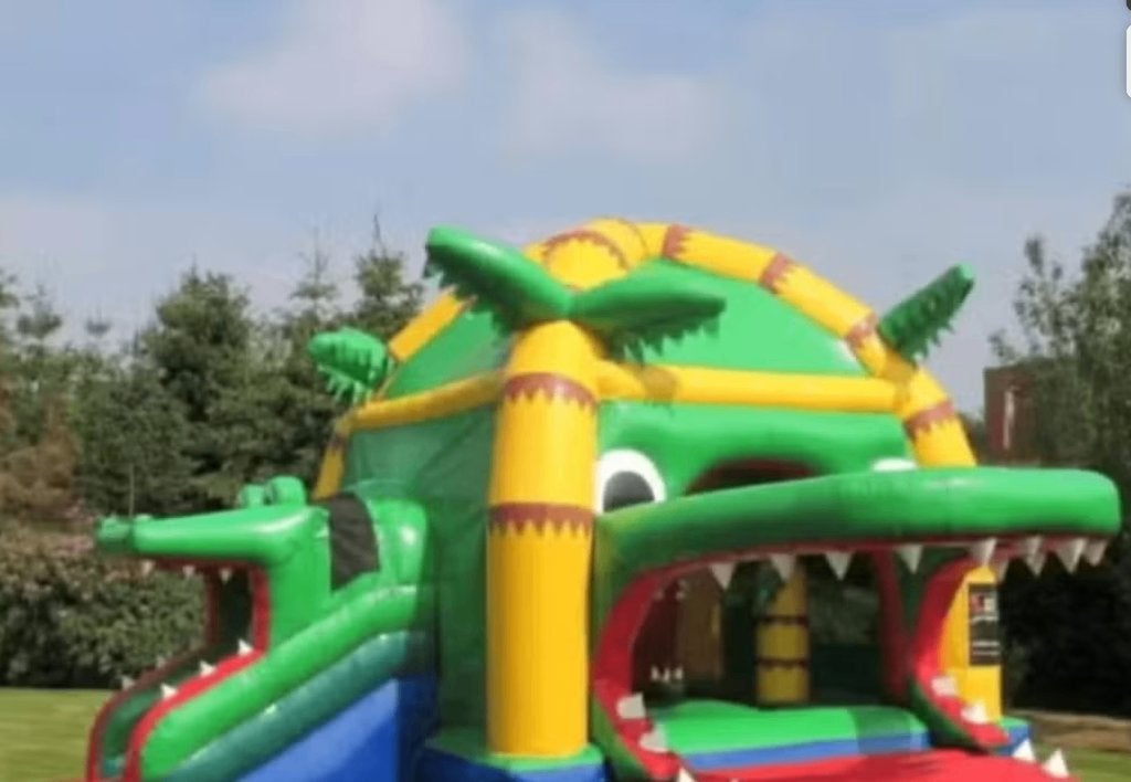 multifun Super Krokodil Springkasteel, Ophalen, Gebruikt