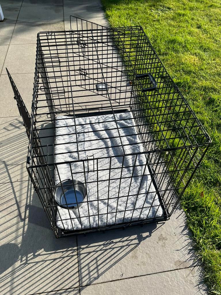 Maison pour animaux de compagnie du Midwest, 75 à 110 cm, Enlèvement, Utilisé, Moins de 65 cm