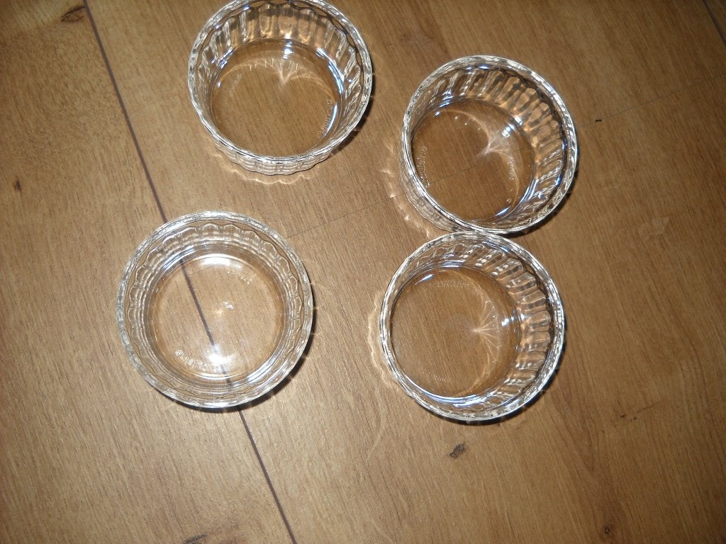 4 ovenpotjes -niet gebruikt-1euro, Huis en Inrichting, Ophalen, Nieuw