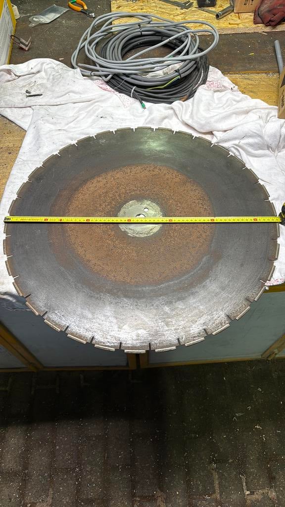 Diamant zaagblad 650mm, Doe-het-zelf en Bouw, Gereedschap | Slijpmachines, Ophalen, Gebruikt