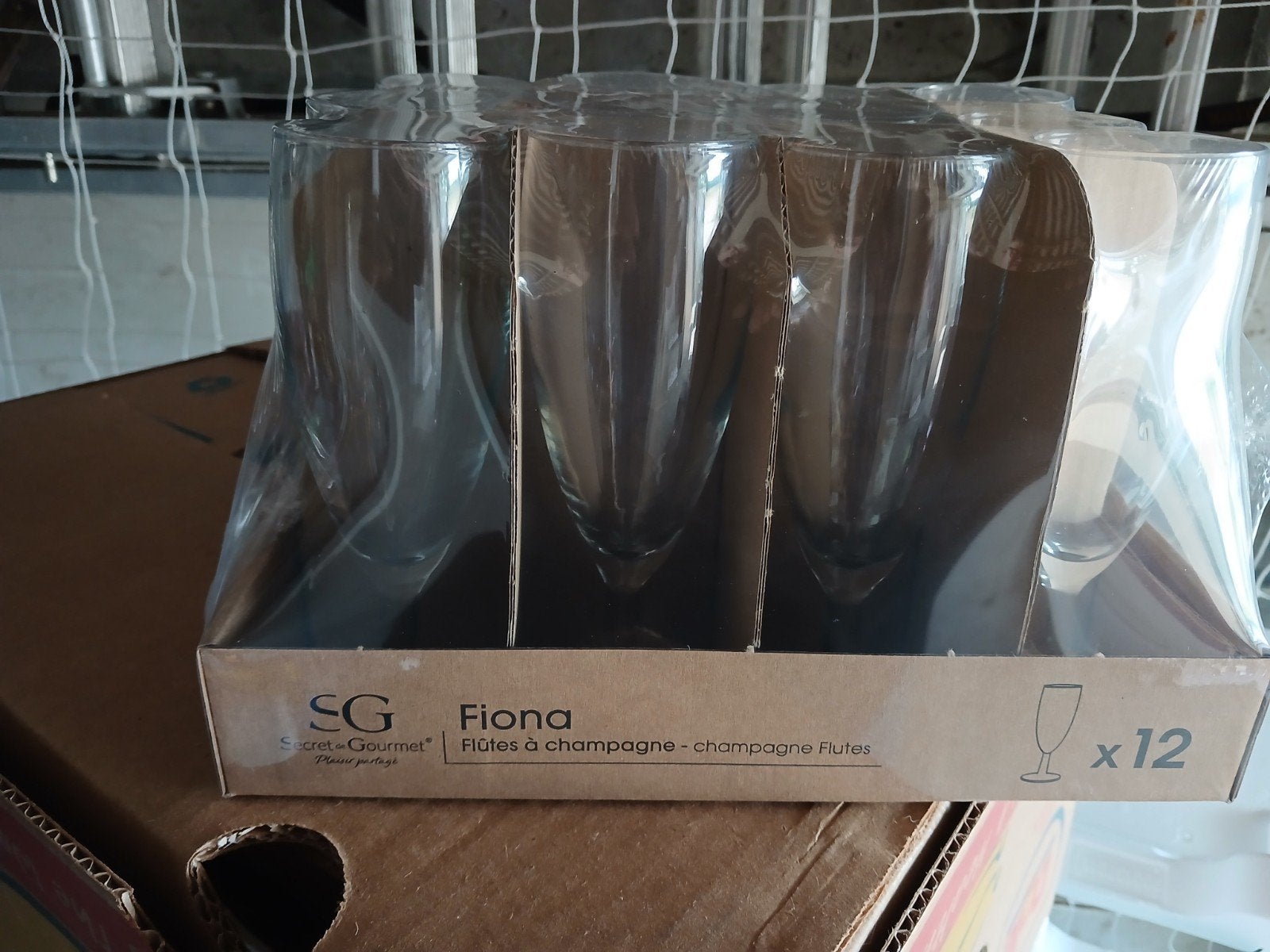 12 cava glazen nog in verpakking, Verzamelen, Glas en Drinkglazen, Ophalen, Nieuw, Overige typen
