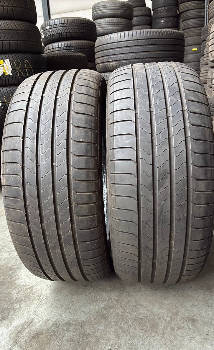 Pneus d'été 2354518 235/45/18 235/45R18 marque Bridgestone, Enlèvement