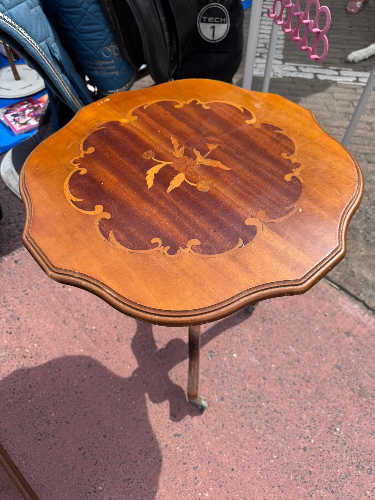Bijzettafel, Ophalen, Zo goed als nieuw, Rond, Hout