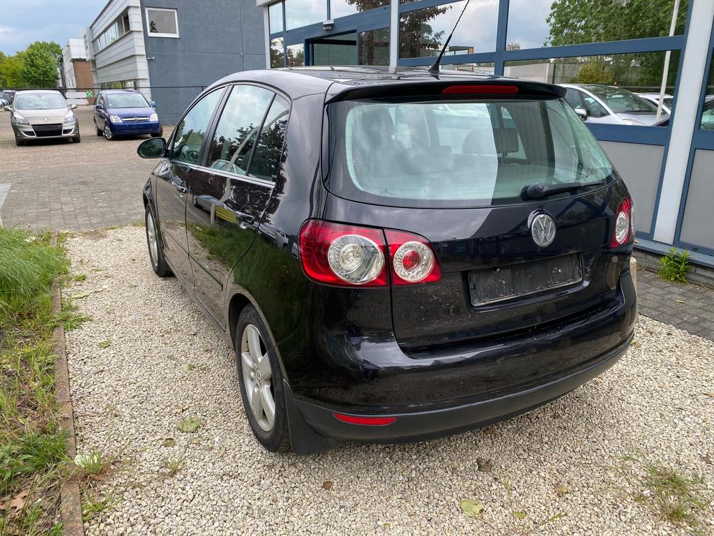 Vw golf automaat benzine met keuring en garantie, 75 kW, Stof, Zwart, 4 cilinders
