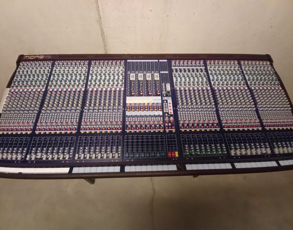 Midas Verona 480, Ophalen, Gebruikt, 20 kanalen of meer, Microfooningang