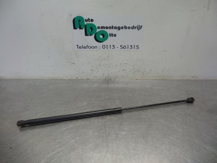 Gasdemper Motorkap links van een Opel Vectra (Vectra C 02-), Gebruikt, -, -, Opel