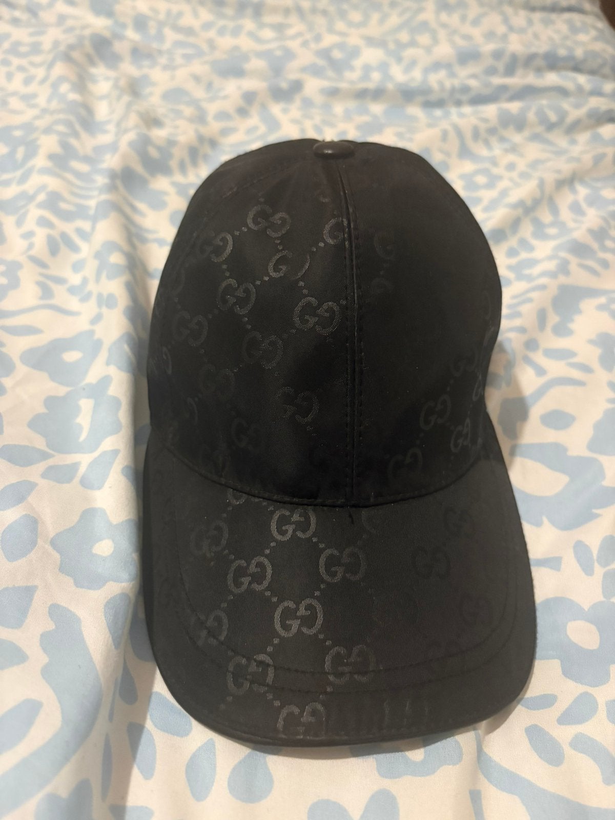 Casquet full noir, Ophalen, Zo goed als nieuw