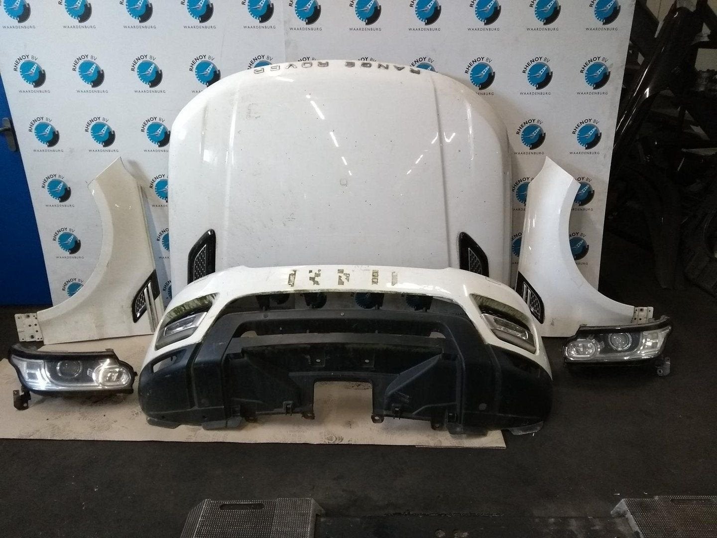 LANDROVER RANGE ROVER SPORT VOORKOP COMPLEET 2016, Ophalen of Verzenden, Gebruikt, Stiba lid
