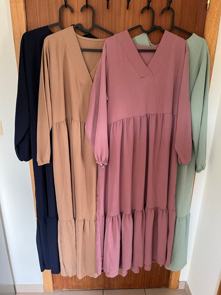 Set van 4 kleurrijke kleedjes/abaya's, Ophalen of Verzenden, Zo goed als nieuw, Maat 38/40 (M)