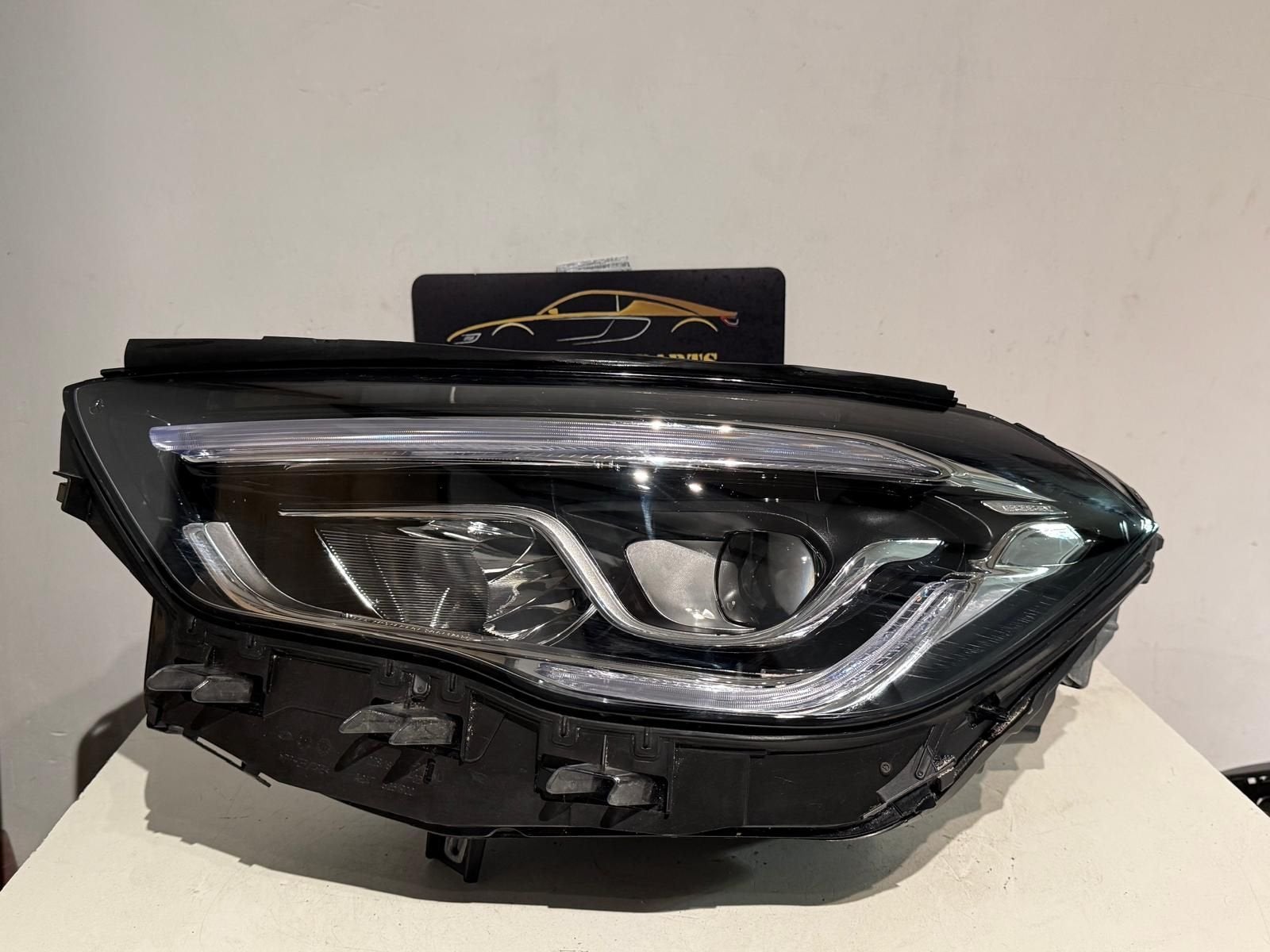 KOPLAMP MERCEDES GLA H247,W247 LED LINKS PERFORMANCE A247906
