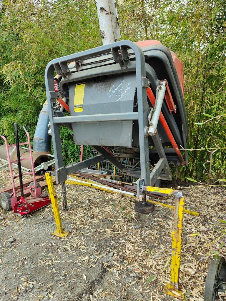 Bac de ramassage Kubota, Enlèvement