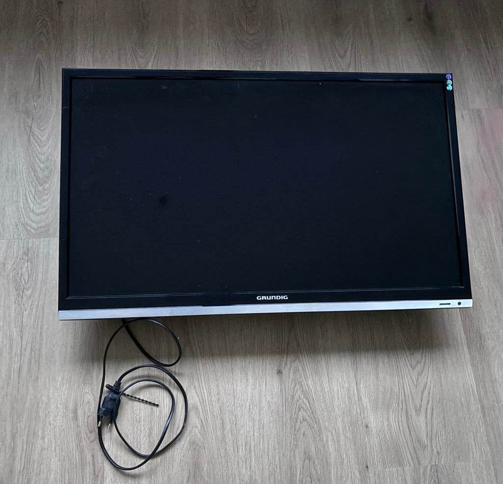 Televiseur Grundig 32", TV, Hi-fi & Vidéo, Télévisions, Utilisé, LCD, 80 à 100 cm, Full HD (1080p), Grundig, 50 Hz, Enlèvement
