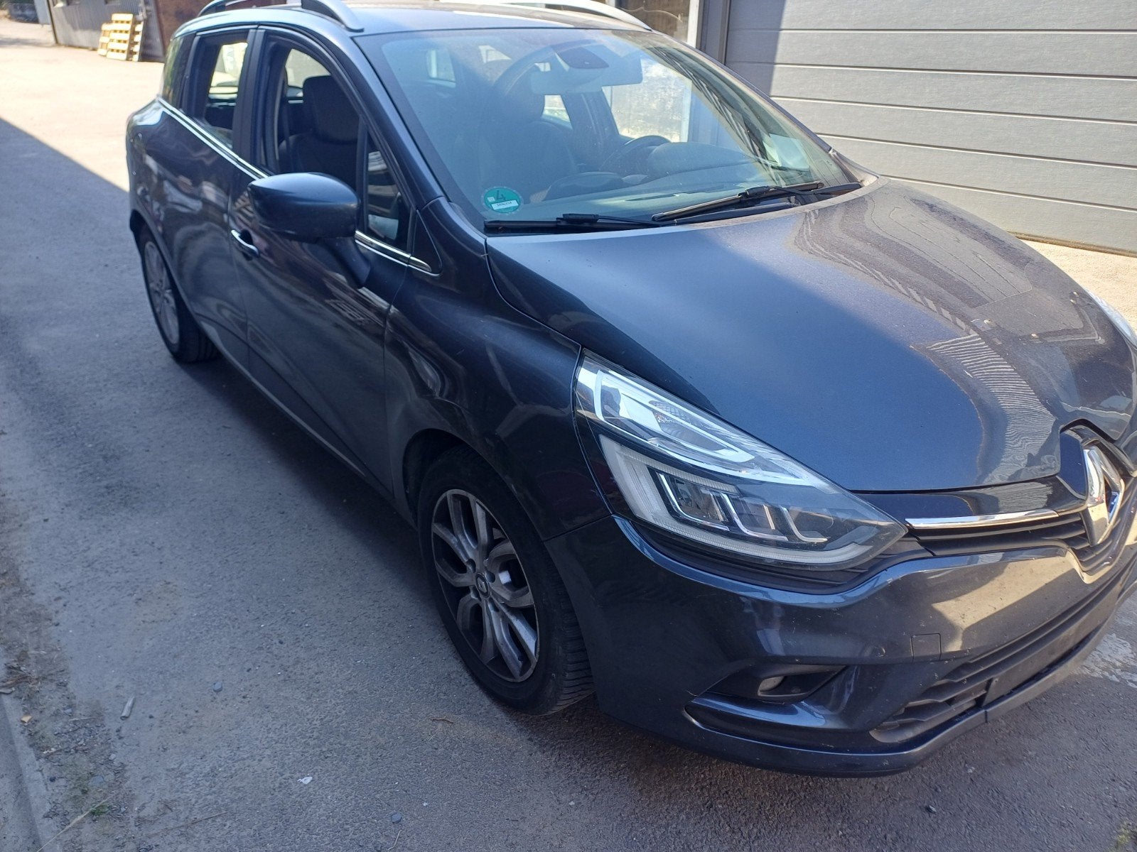 renault clio dci 110cv euro 6b, Cuir, Argent ou Gris, Achat, Euro 6