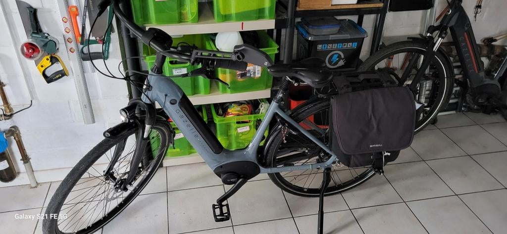 Vélo Gazelle Grenoble pratiquement neuf. Taille 46, Vélos & Vélomoteurs, Vélos électriques, Gazelle, Enlèvement