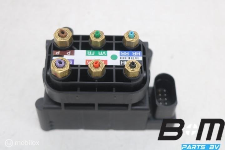 Luchtvering module Audi A6 4G 4H0616013A, Gebruikt