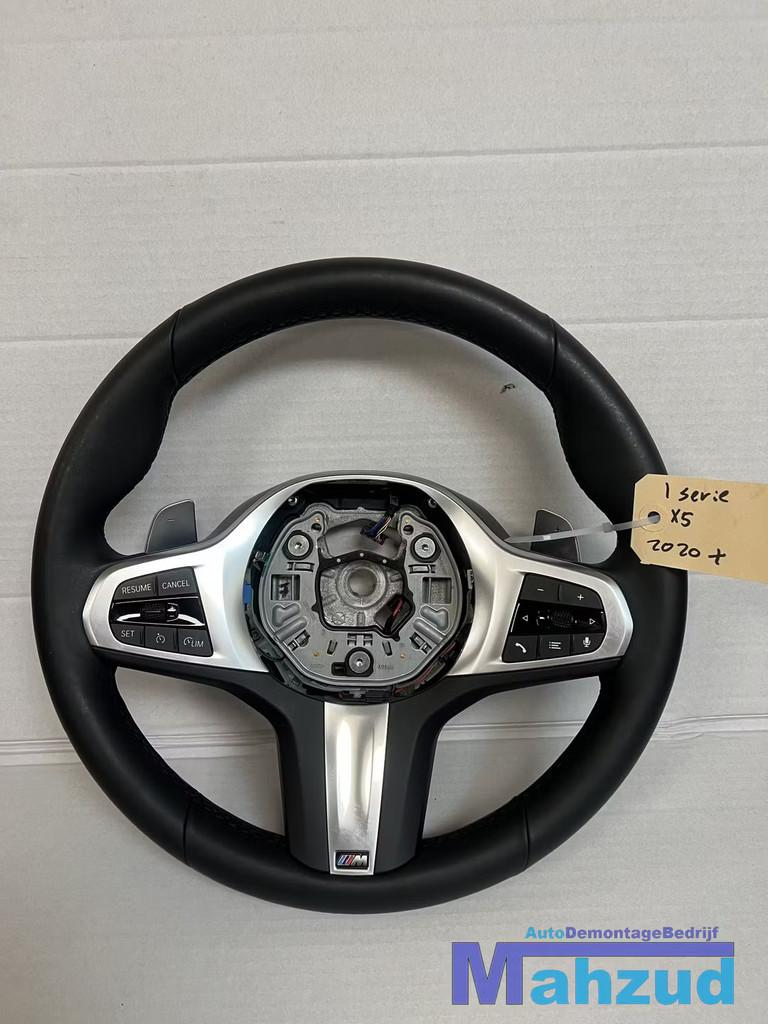 BMW 1 SERIE F40 LEER M SPORT met flipper Stuurwiel stuur 201, Petuelring 130
80788  Munich, DE, Gebruikt, Info@bmw.de, BMW
