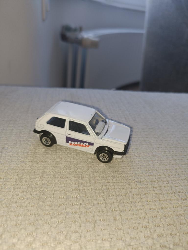 Matchbox - Golf GTI - Fedex Federal Express, Matchbox