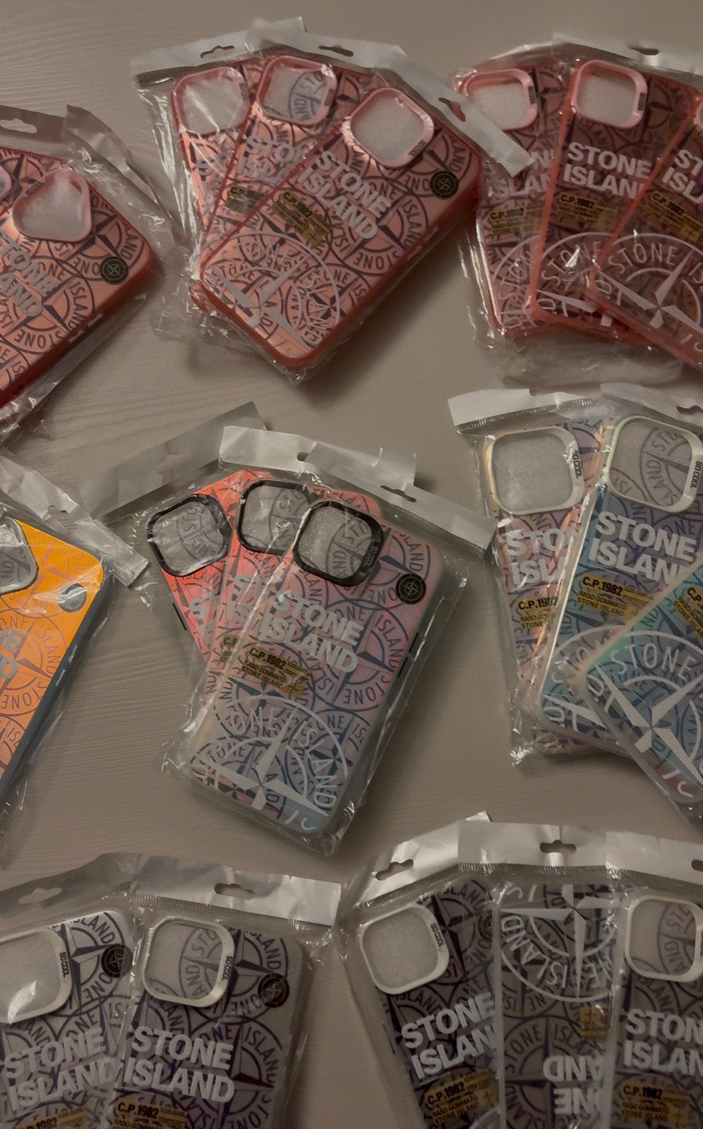 27x Stone Island Hoesjes voor verkoop., Ophalen of Verzenden, Zo goed als nieuw, Stone Island