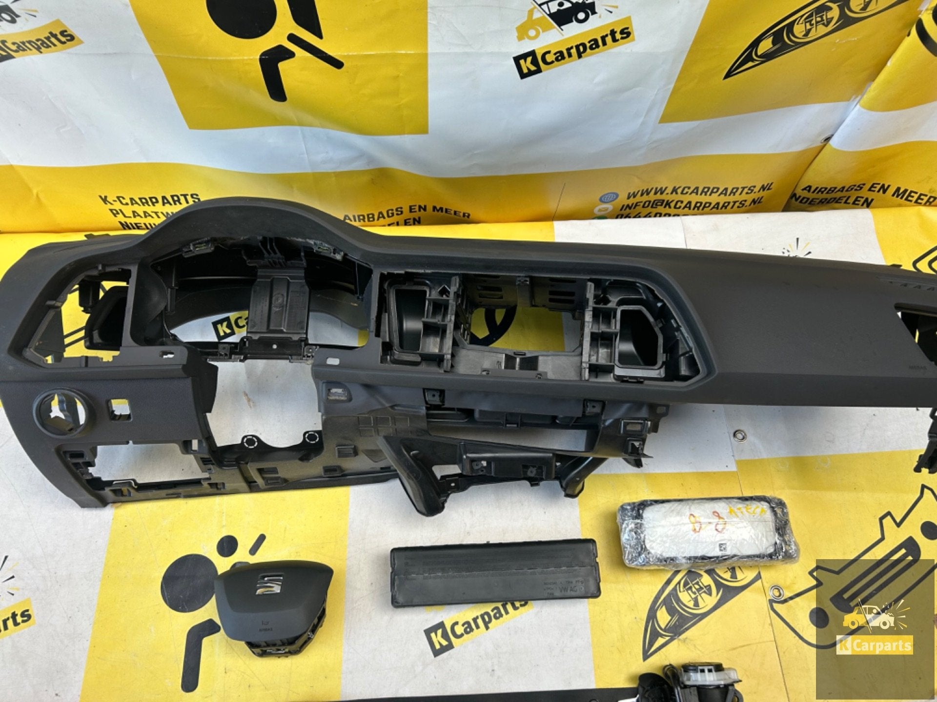 Seat Ateca Ensemble airbag + Ensemble airbag tableau de bord, Autos : Pièces & Accessoires, Info@fabrikant.eu, Fabrikant BV, Fabrikantstraat 1
1000 AA  Amsterdam, NL