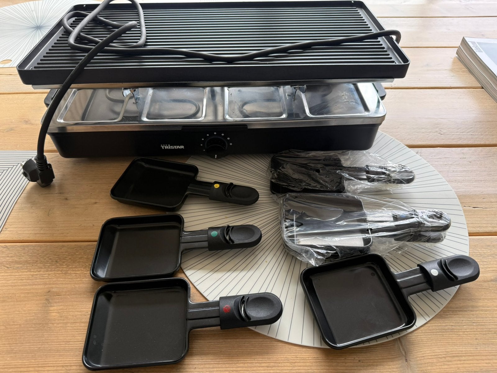 Tristar gourmet/raclette 8 personen NIEUW, Ophalen, Zo goed als nieuw