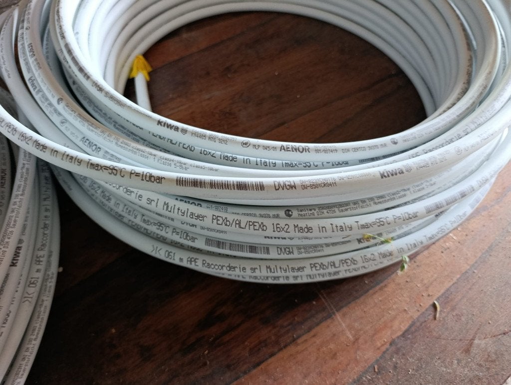 Tube multi couche pour chauffage par le sol 16x2, Bricolage & Construction, Sanitaire, Enlèvement, Comme neuf, Autres types