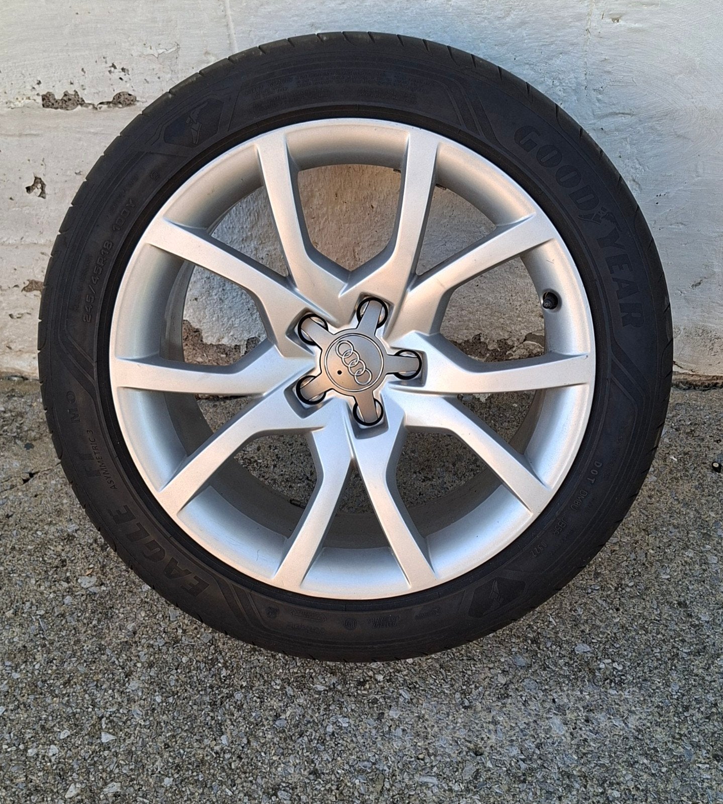 4 jantes audi a5 d origine 245/45/18, Ophalen, Zo goed als nieuw