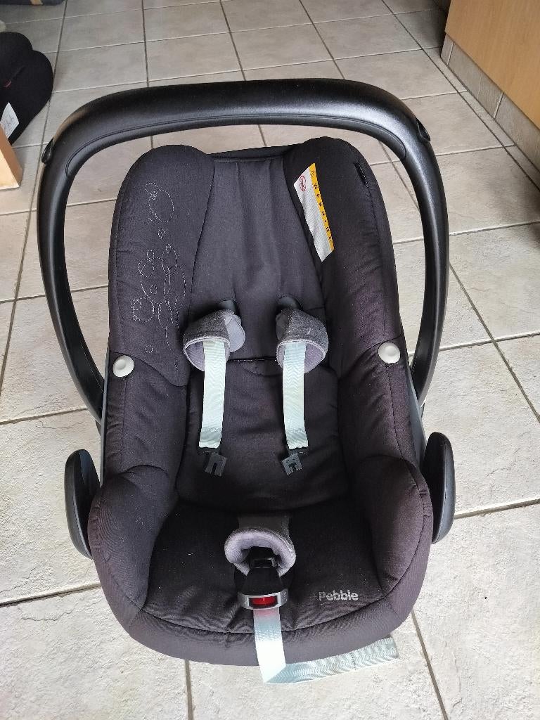 Autostoel maxicosi pebbel, Kinderen en Baby's, Autostoeltjes, Ophalen, Gebruikt, 0 t/m 18 kg, Isofix