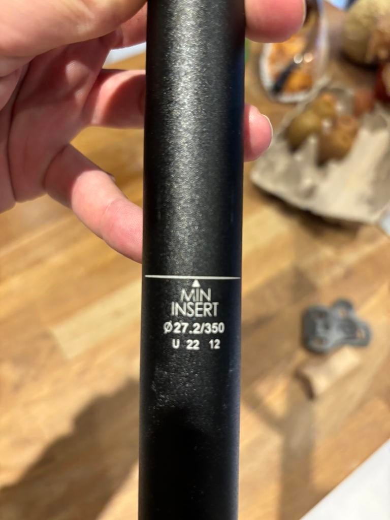 Forza Stratos zadelpen 27,2mm 350mm, Fietsen en Brommers, Ophalen, Nieuw, Zadel