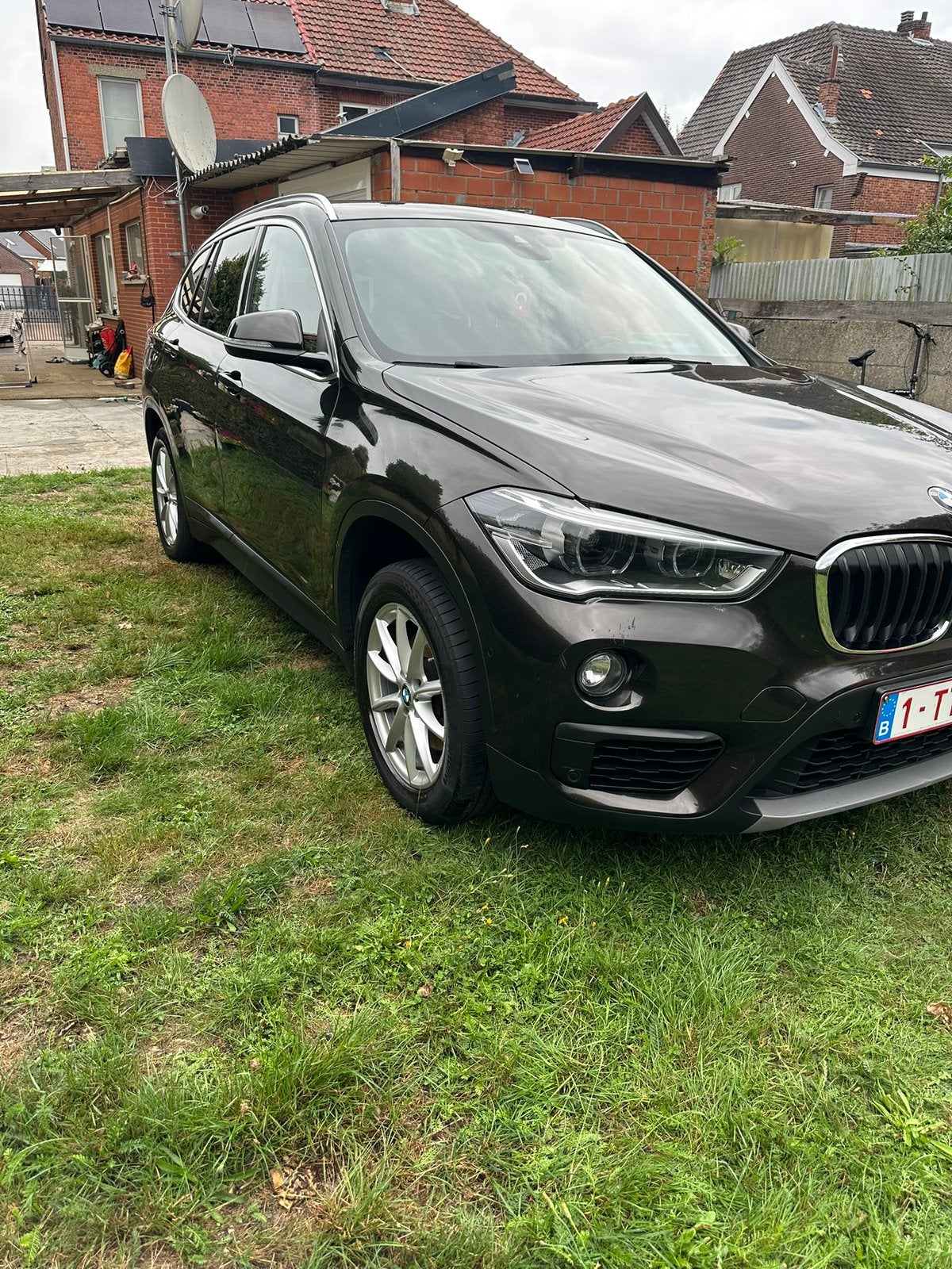 BMW x1 sdrive 18 2019 boîte automatique diesel, Auto's, BMW, Stof, Dealer onderhouden, SUV of Terreinwagen, X1