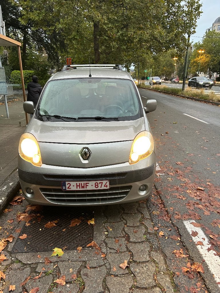 Kangoo  1.6 essence euros 5, Euro 5, Entreprise, Boîte manuelle, 5 portes