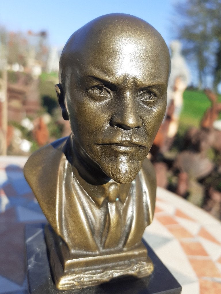 Buste de Lénine en bronze signé sur socle marbre, Enlèvement ou Envoi, Bronze
