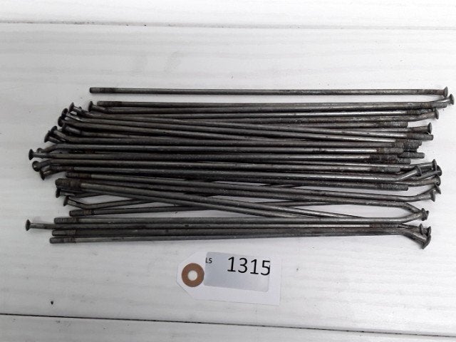 GSX750 1980 - 1982 Suzuki Velg Spaak D1-27067
