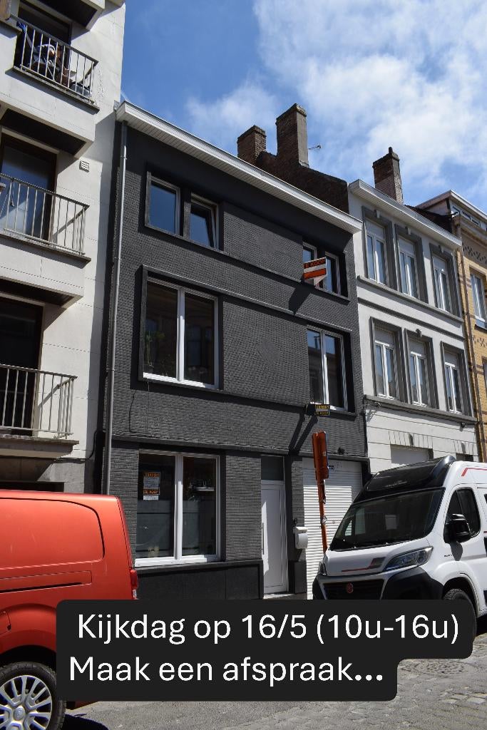 Gezinswoning met grote garage,autostaanplaats en Xtra studio, 200 tot 500 m², 150 kWh/jaar, 196 m², 150 kWh/m²/jaar