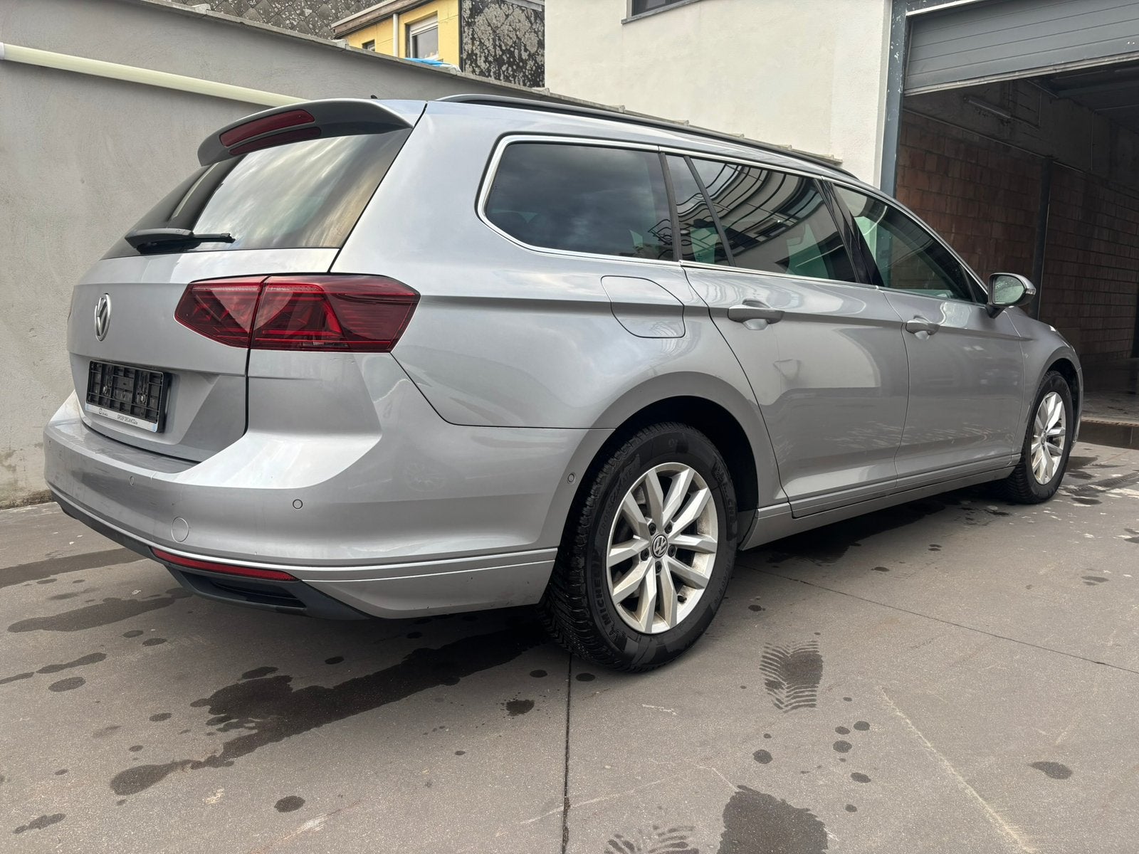 VW Passat 1.6 TDI/Highline, Autos, Argent ou Gris, Euro 6, Entreprise, Automatique