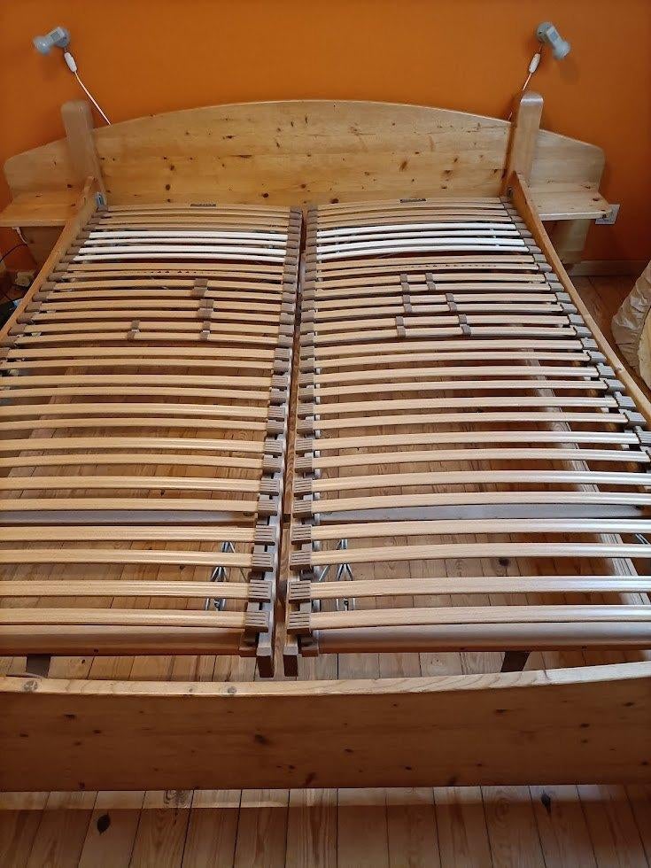 Houten 2 persoons bed, Huis en Inrichting, Slaapkamer | Bedden, Ophalen, Bruin, Tweepersoons, Scandinavisch