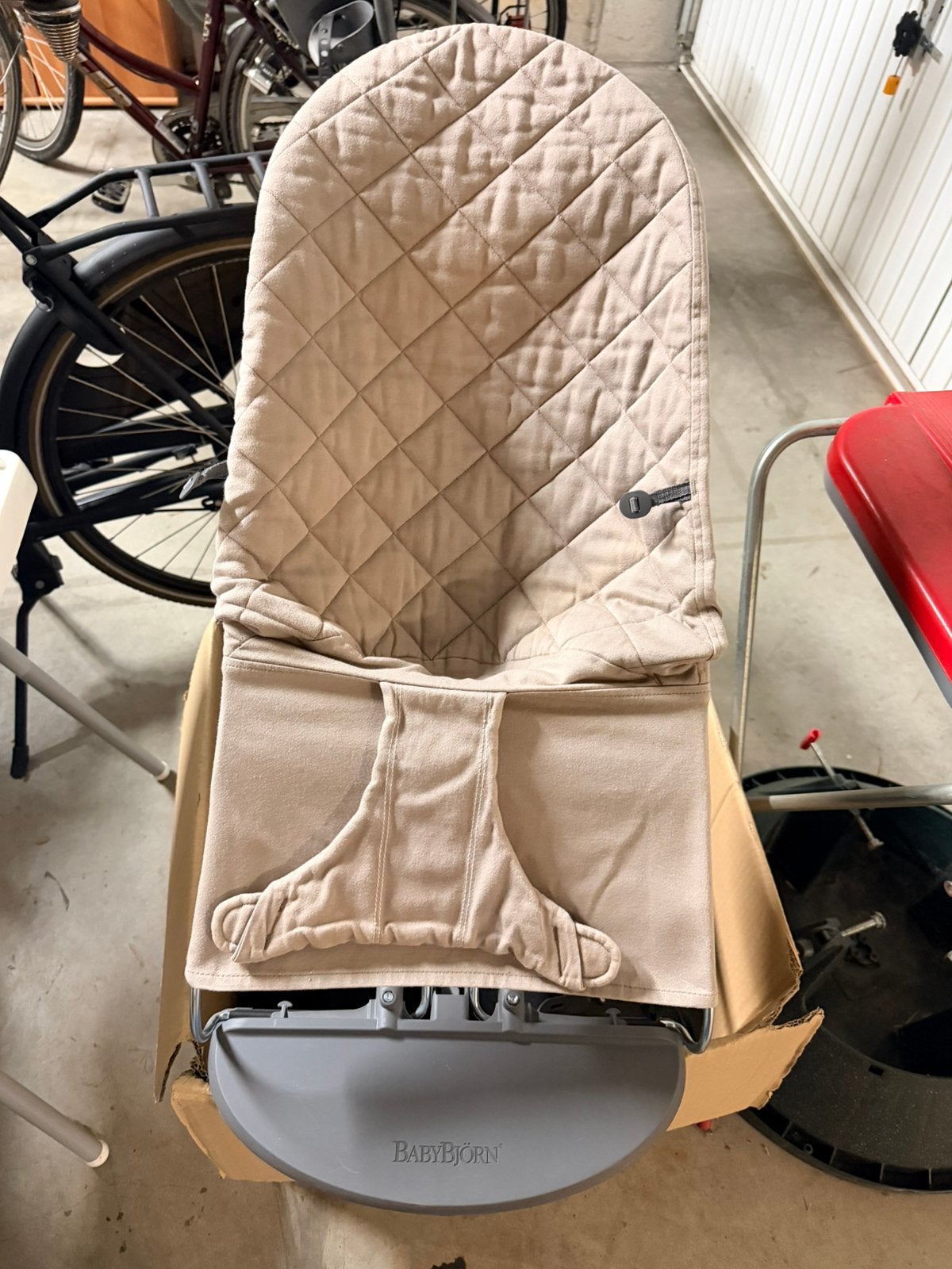 Wipper BabyBjorn, Kinderen en Baby's, Wipstoeltjes, Ophalen, Zo goed als nieuw