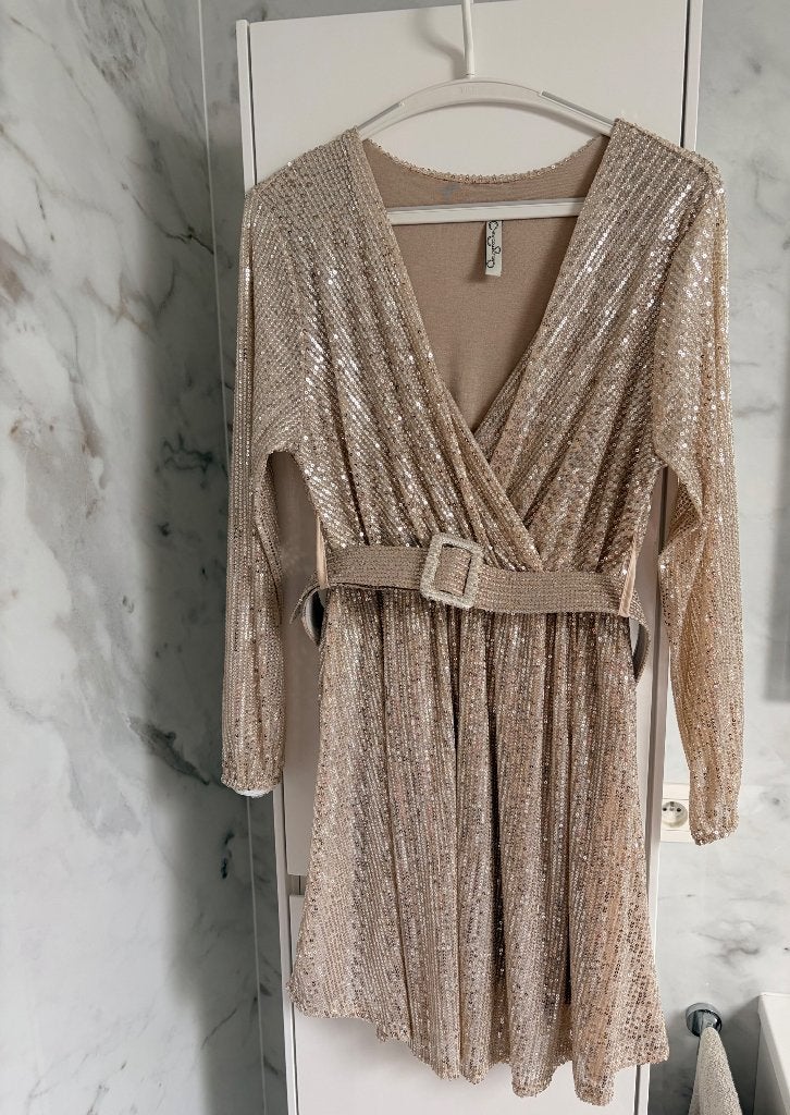 Robe paillette doré taille unique, Vêtements | Femmes, Robes, Taille 38/40 (M), Sans marque, Autres couleurs, Au-dessus du genou